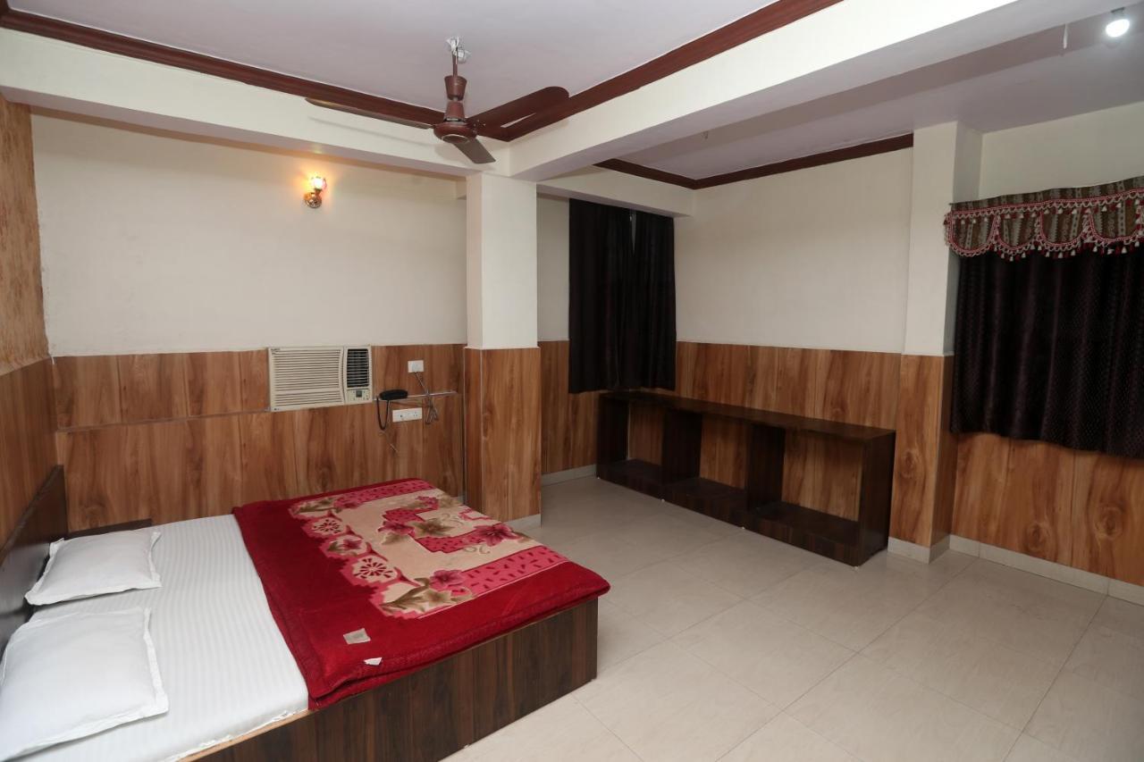 Jain Residency Hotel Pachmarhi ภายนอก รูปภาพ